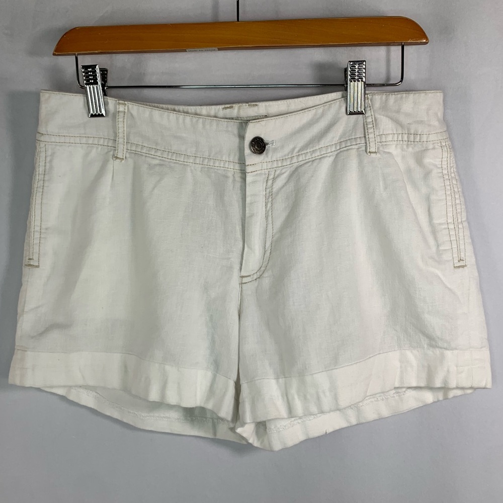 Banana Republic White Linen Flat Front Casual 3”‎ Shorts Front Pockets Size 6